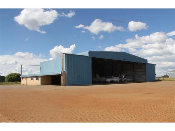 Aircraft Hangar